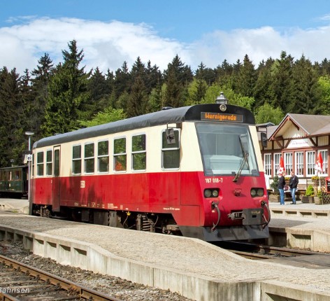 Triebwagen auf Harzquerbahn